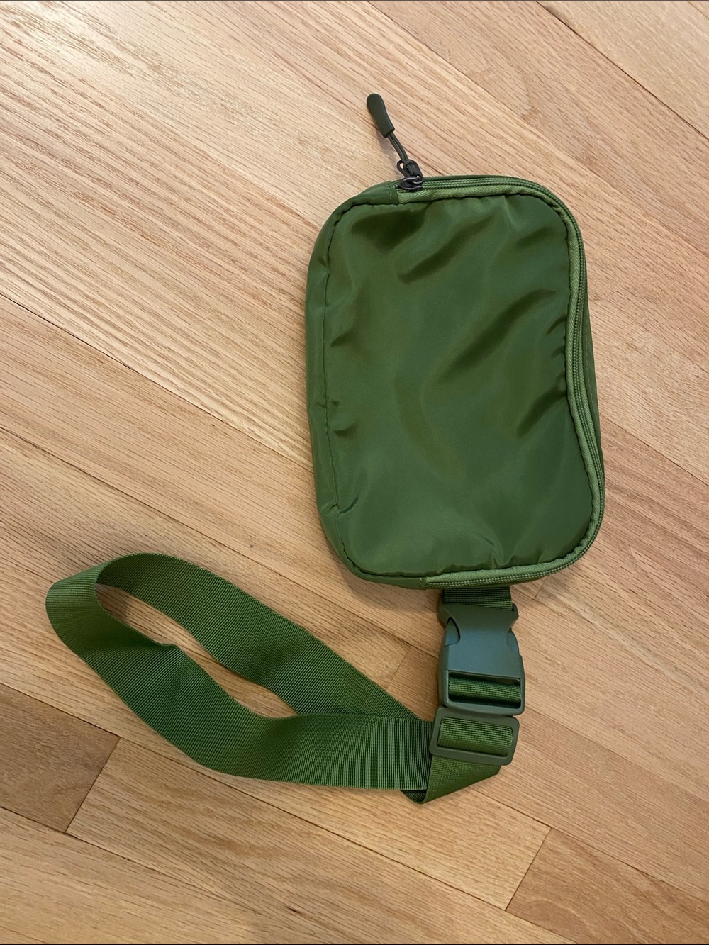 Olive Green Men's Crossbody Pouch Bag